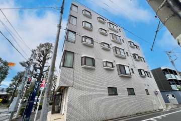 日神シルバーパレス鷺宮の外観（南東側から）