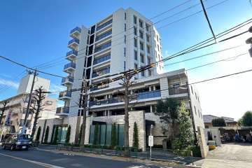プラウド鷺宮エアリーコートの外観（北西側から）