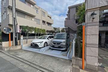 敷地内駐車場（屋外機械式）