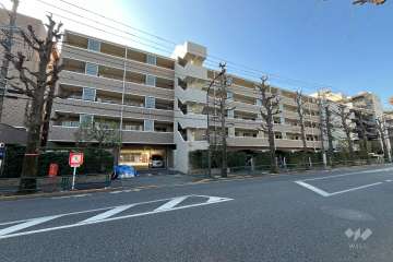 中野鷺ノ宮パークホームズの外観（北東側から）