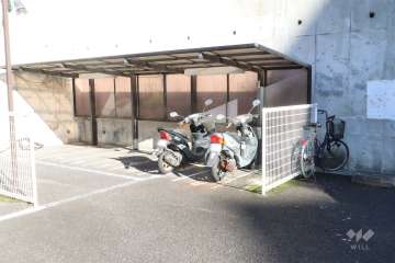 バイク置き場