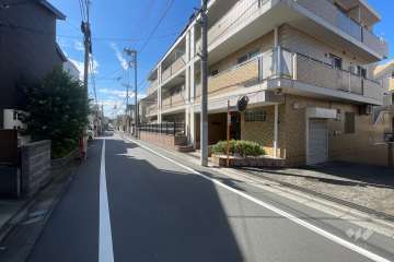 敷地南東側の前面道路　