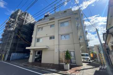 マンション沼袋の外観（西側から）