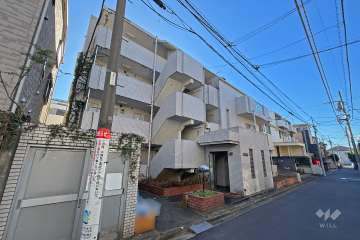 アートイン中野の外観（北東側から）