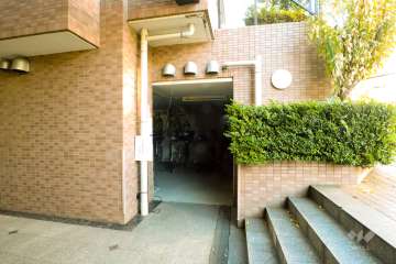 駐輪場の出入り口