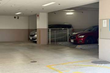 敷地内駐車場（屋内機械式・屋内平面式）