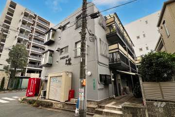 マースコーポ上鷺の外観（北東側から）