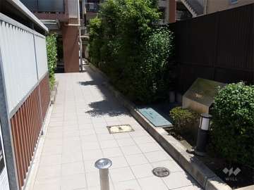 エントランスアプローチ