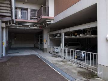 敷地内駐車場