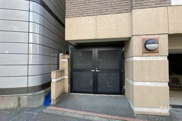 駐輪場の出入り口　