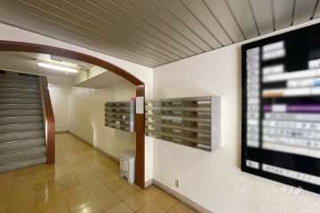 エントランスホール　