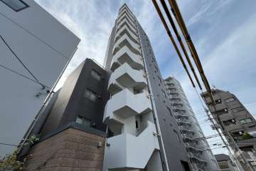 ドルチェ中野壱番館の外観（北東側から）