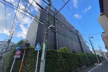 ライオンズマンション中野坂上シティの外観（南東側から）