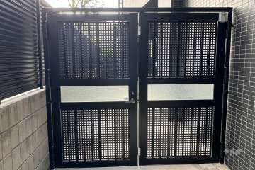 駐輪場の出入口