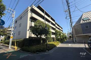 パークホームズ中野中央フォーシーズンズコートの外観（南西側から）