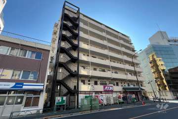 東中野フレンドマンションの外観（北東側から）