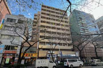 ライオンズマンション中野第3の外観（北西側から）