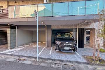 敷地内駐車場（屋内平面式）