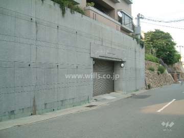 駐車場入口