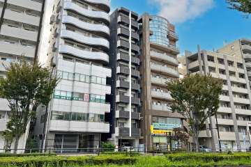 ラグジュアリーアパートメント東中野２