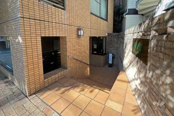 エントランスアプローチ