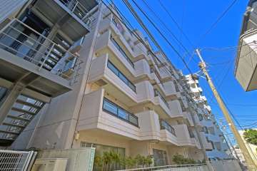 山手ビルの外観（南東側から）