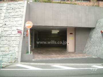 駐車場入口