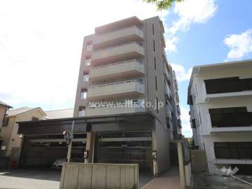 プリオーレ苦楽園の外観（北西側から）