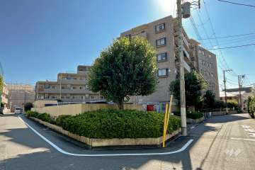 中野方南町グランドハイツの外観（北側から）