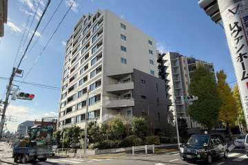 パークホームズ中野南台ステーションテラスの外観（北東側から）