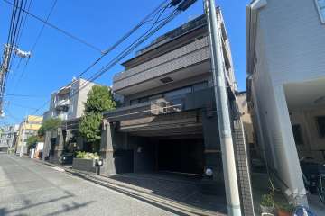 ワコーレ中野南台の外観（南西側から）