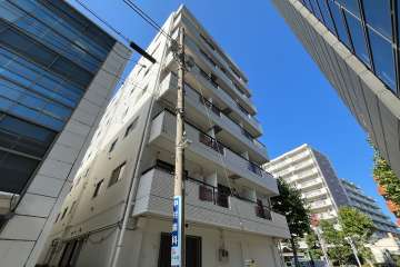 ヴェラハイツ中野坂上の外観（南東側から）