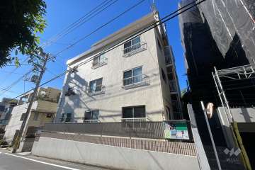中野本町ローヤルコーポの外観（北東側から）