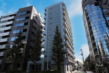 藤和シティコープ新中野２の外観（西側から）
