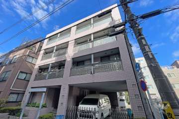 リバーサイドヒロの外観（南東側から）