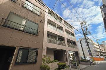 リバーサイドヒロの外観（南西側から）