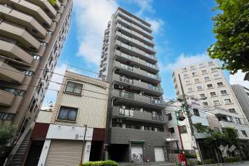 オリエンタル新中野の外観（南側から）