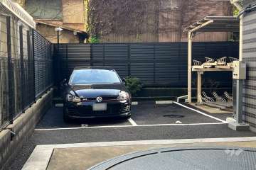 敷地内駐車場（屋外平面式）