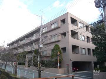 甲陽園ガーデンハウスの外観（南西から）