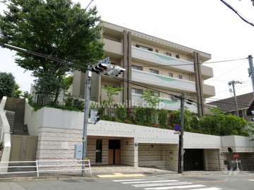 レスタージュ甲陽園ビブランジェの外観（西側から）