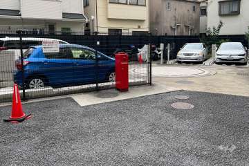 敷地内駐車場（屋外平面式）