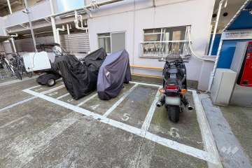 バイク置場