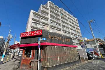 メトロ中野新橋マンションの外観（南西側から）