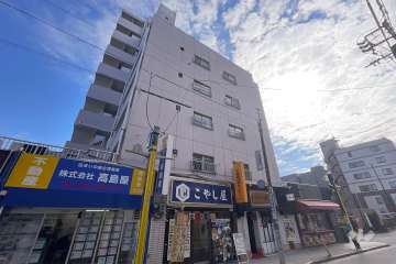 メトロ中野新橋マンションの外観（北西側から）