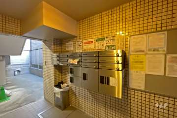 宅配ボックスと共用ポスト