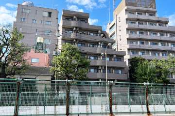 ダイホープラザ野方の外観（南東側から）