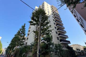 ザ・パークハウス中野富士見町の外観（南西側から）