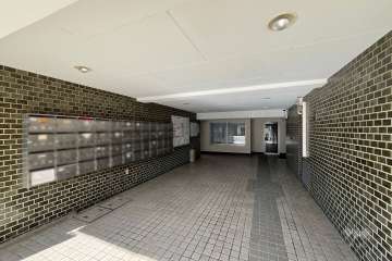 エントランスホール