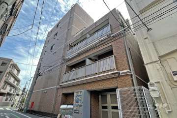 ディアレイシャス中野新橋の外観（北西側から）