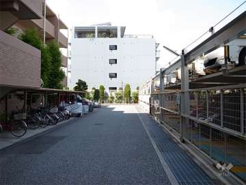 敷地内駐車場